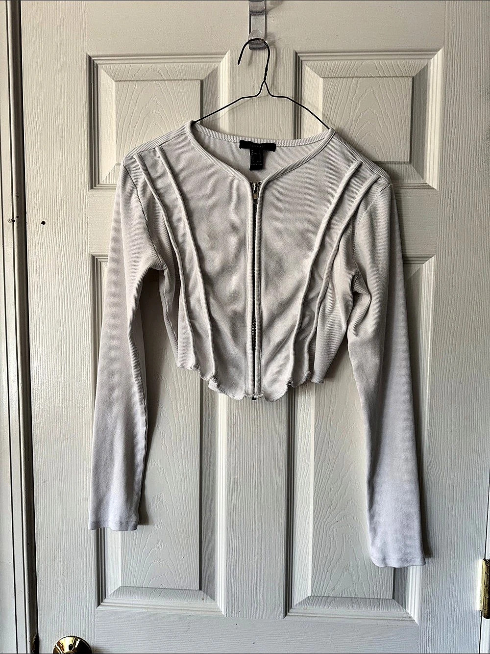 Forever 21 Ribbed Fitted Cropped Zip Front Top White Size L